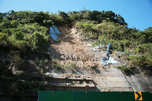 孝東路坍塌復建75天 林右昌籲市民體諒