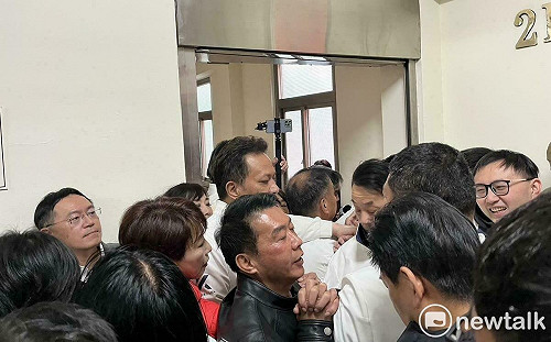 藍強過選罷法！王婉諭：國民黨再次示範什麼是「毫無民主精神」的政黨