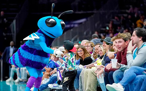 黃蜂「假送」PS5遭炎上　球團出面道歉