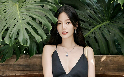 曾之喬挺孕肚不忘買交換禮物！與寶寶的第一次甜蜜聖誕：真的很特別