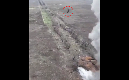 (影) 俄軍被炸到「高空彈跳」！俄4千精銳攻扎波羅熱 2烏軍深入敵營俘5士兵