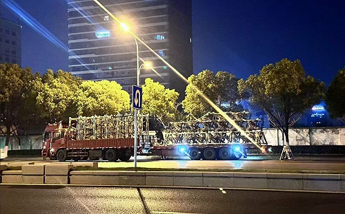 (影) 竟連跨年都不准！ 南京新街口禁集會還拉上拒馬 湖南、廣東也跟進