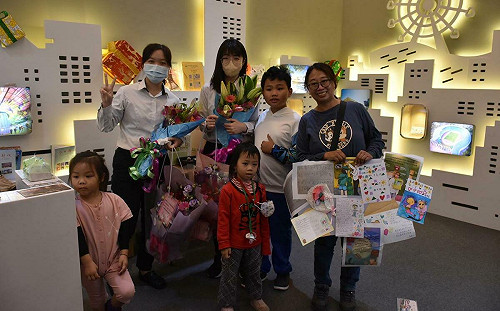 郵政博物館高雄館明年起變「一人館」 專業導覽含淚帶民眾最後巡禮