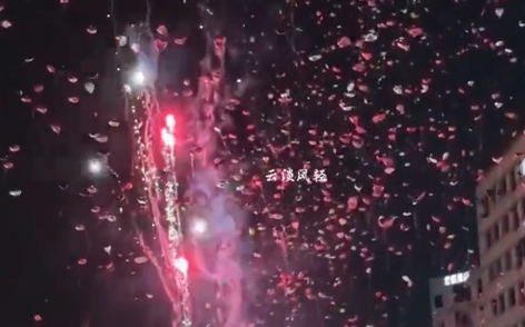 (影) 湖南「砲打」湖北 完勝! 兩省煙火管制不一樣惹民怨 還有人用煙火射氣球