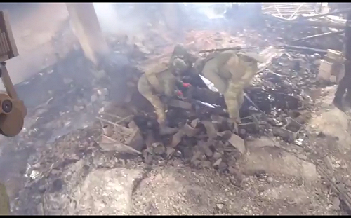 (影) 俄戰車出現「死亡之路」! 俄頓涅茨克指揮所遭重創 HIMARS猛襲赫爾松 