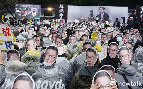 時力嗆民眾黨指做了「藍綠不敢做」 黃國昌譏：活在平行時空？ 