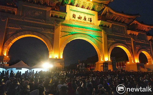 「111釘孤枝」喊破15萬人  黃國昌吼：向賴清德獨裁威權體制宣戰的時刻