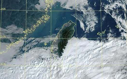 把握本週最後好天氣！鄭明典提醒：南方密雲慢慢接近 