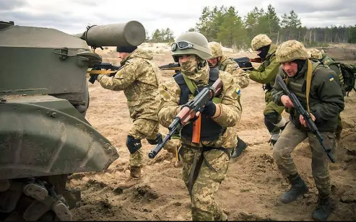 戰爭罪的共犯?北韓百萬彈藥、萬名士兵、百發飛彈送往俄國