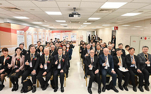 國家醫療品質獎25週年！台大醫院榮獲特優殊榮 「2中心」獲卓越獎