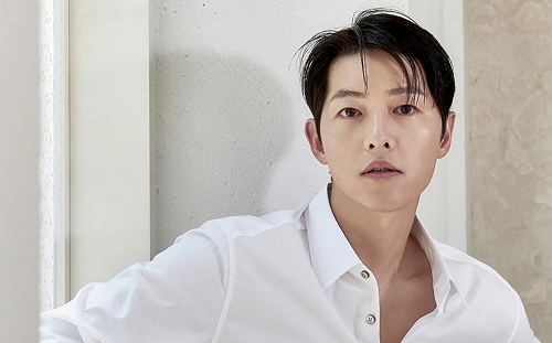 宋仲基新電影「票房不如預期」！採訪落淚：比以往更努力跑宣傳