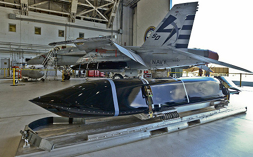 解放軍獲美AGM-158C反艦導彈參數? 港媒曝 : 已應用於南海東北模擬戰爭中