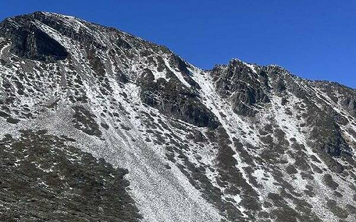 喜迎瑞雪！雪霸國家公園主峰步道積雪「15公分」