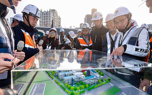 視察A3計畫道路及南勢國中工程進度 侯友宜:提升交通與教育機能加速林口發展