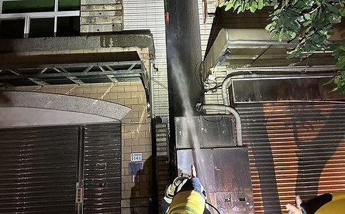 嘉義規模6.4強震現災情 住宅冒煙、印刷工廠火警、大樓牆壁傳龜裂