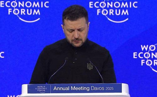 (影) 爭取支持澤連斯基抵達沃斯演講 稱若外交失敗 戰爭可能重演