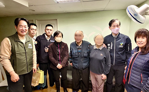春節送暖！劉世芳關懷受傷退役弟兄 致贈慰問金和禮品