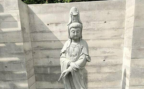 遭中媒扭曲！吳宇森家人駁洛杉磯並非住豪宅  和普通人一樣過日子