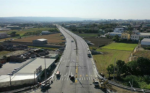 春節連假國道塞爆！高公局：東彰道路今「全線通車」閃避國道車多路段