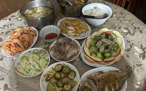 過年團圓狂吃要小心！營養師示警：「三大主食」難消化 健康恐拉警報