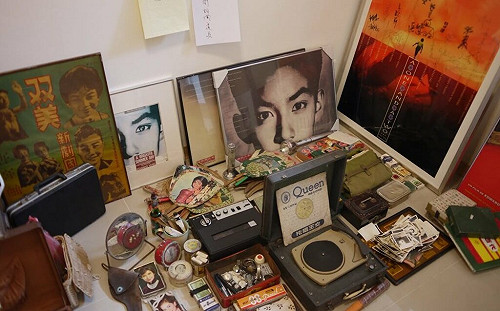 楊德昌破萬件文物典藏 捐贈美國哈佛大學圖書館