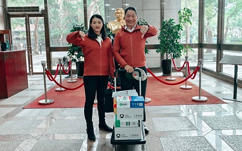 罷吳沛憶連署剛送件就出包遭退件！鍾小平批｢成不了事｣吳欣岱笑瘋