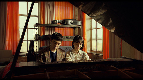 (影)都敬秀、元眞兒聯手打造「台式感性」電影！《給我一首琴的時間》3/14上映