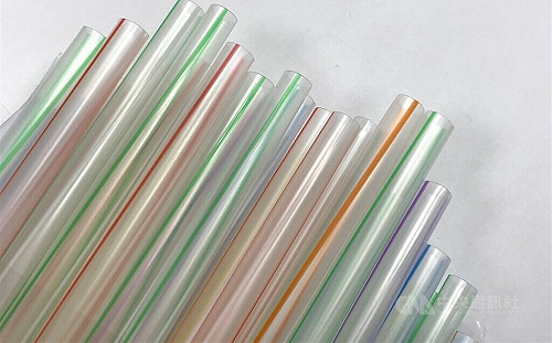 川普下令不用紙吸管 CNN：環保人士部分認同