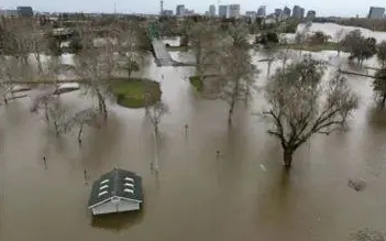 風暴、水患、山體滑坡齊發奪命! 肯塔基州災情慘 川普宣佈緊急狀態