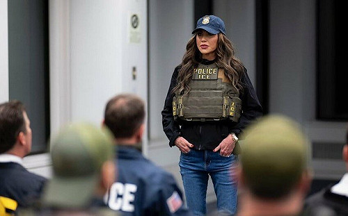 美國土安全部長突被救護車送醫 發言人稱過敏 : 目前意識清醒 正在康復中