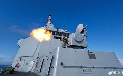 075型艦隊封鎖高雄港？解放軍「無預警」射擊訓練 國防部譴責：違國際慣例