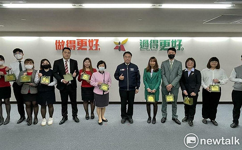 金管會建議ATM提款轉帳需露全臉  黃偉哲籲銀行合作打詐守護民眾財產