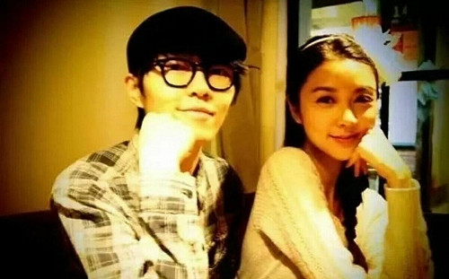 方大同離世隔天「薛凱琪疑早知情」　音樂節哭爆