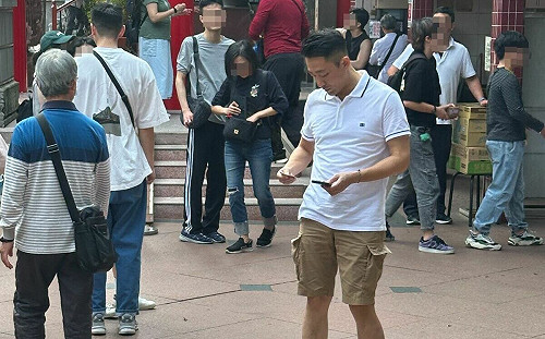 汪小菲低調來台　帶新婚妻與女兒拜拜求好運