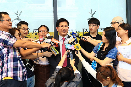 「哪裡發的電，可以在哪裡用」林佳龍籲建區域電網