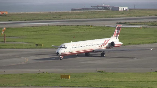 天鴿逼近 高雄22日航班異動