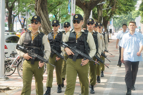 世大運明天舉行  131代表團抵台桃機防恐升級