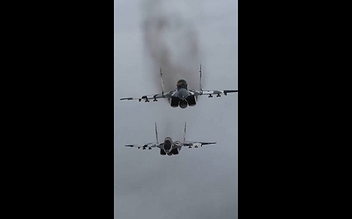 (影) 幻象戰機首度翱翔烏克蘭天空! 獲法荷戰機增援 父為亡子報仇影片感人曝光 