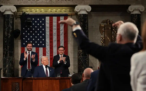 CNN事實查核打臉! 川普國會演說大吹法螺 經濟、氣候、移民錯誤百出