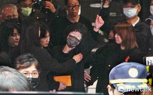 管仁健觀點》陳佩琪是該去法院頂樓?還是河濱公園?