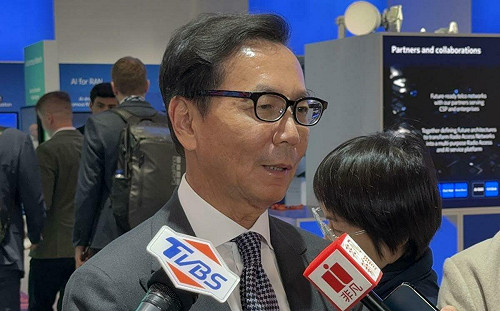 新電信三雄2月營運表現 台灣大EPS贏過中華電