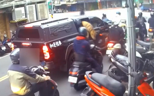 管仁健觀點》該安樂死的是比特犬？還是楊植斗？