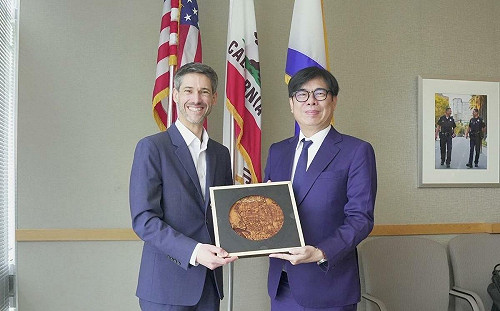 陳其邁率團訪聖荷西 「矽谷經驗」助力高雄推動AI與智慧城市合作 