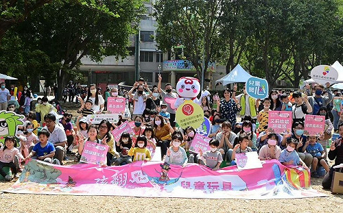 「2025高雄兒童藝術節—樂高雄」   打造夢想與歡笑奇幻樂園  