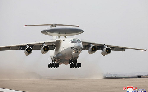 北韓首架空中預警機首飛 軍媒揭「過度整潔」像電影高科技軍事場景