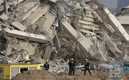 【圖輯】【緬甸強震】泰國曼谷洽圖洽大樓倒塌  直擊搶救瓦礫堆生還者