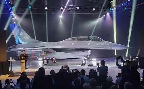 （影）美軍F-16戰機疑遭UFO撞擊! 亞利桑那州不明飛行物目擊事件頻傳 