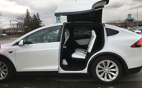 躲過川普解放日關稅子彈但卻「撞上坦克」? 加拿大商界憂汽車業將受重擊