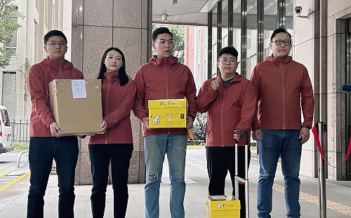 涉罷免雙吳連署造假！李孝亮和賴苡任6被告以20至50萬元交保、限制出境出海 