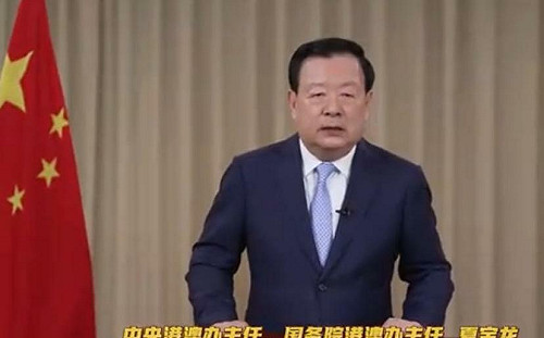 「賣國賊」罵李嘉誠? 港澳辦主任還批美干預香港：讓「美國鄉巴佬」去哀鳴 